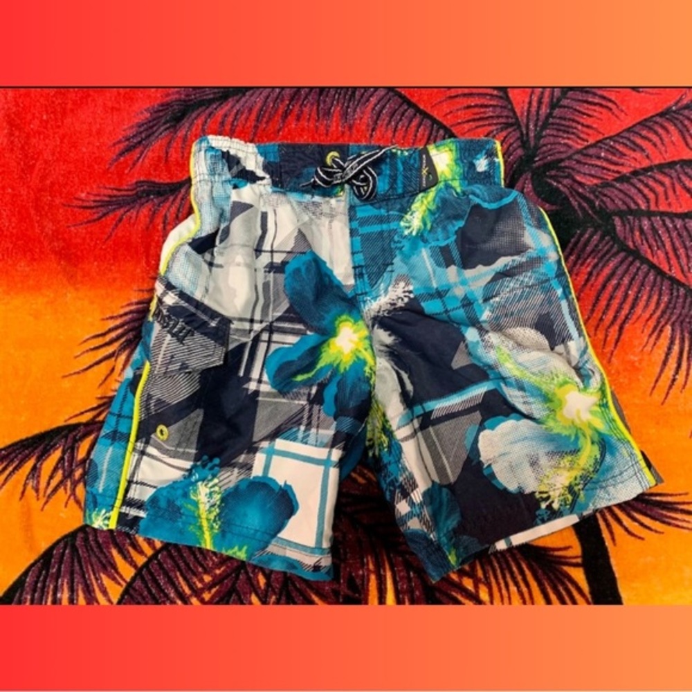 ZERO XPOSUR | Bright Pattern Swim Trunks with Adjustable Waist | Boys Size 4